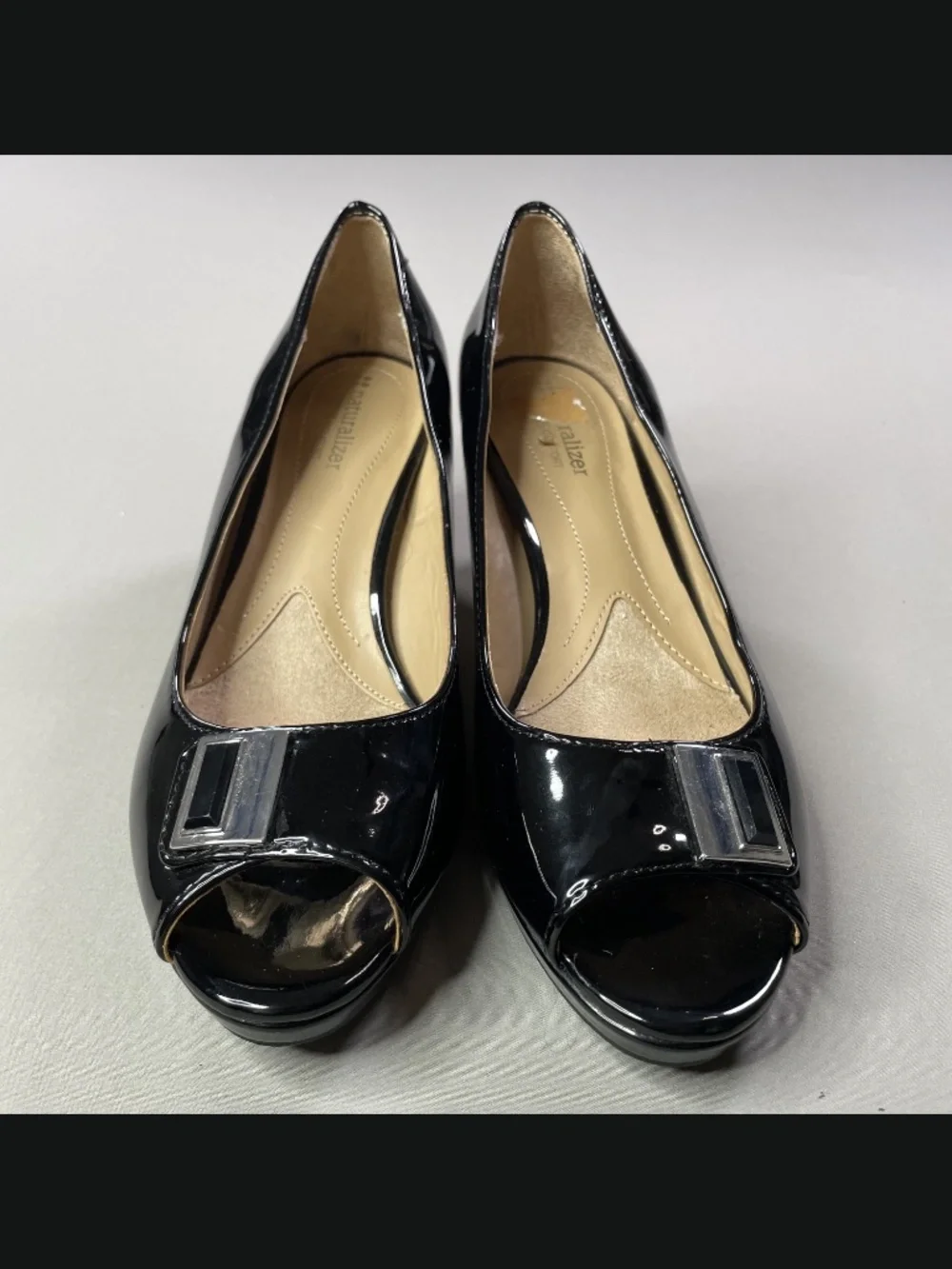 Naturalizer Shoes Womens 8 black patent leather hark heels cocktail classic